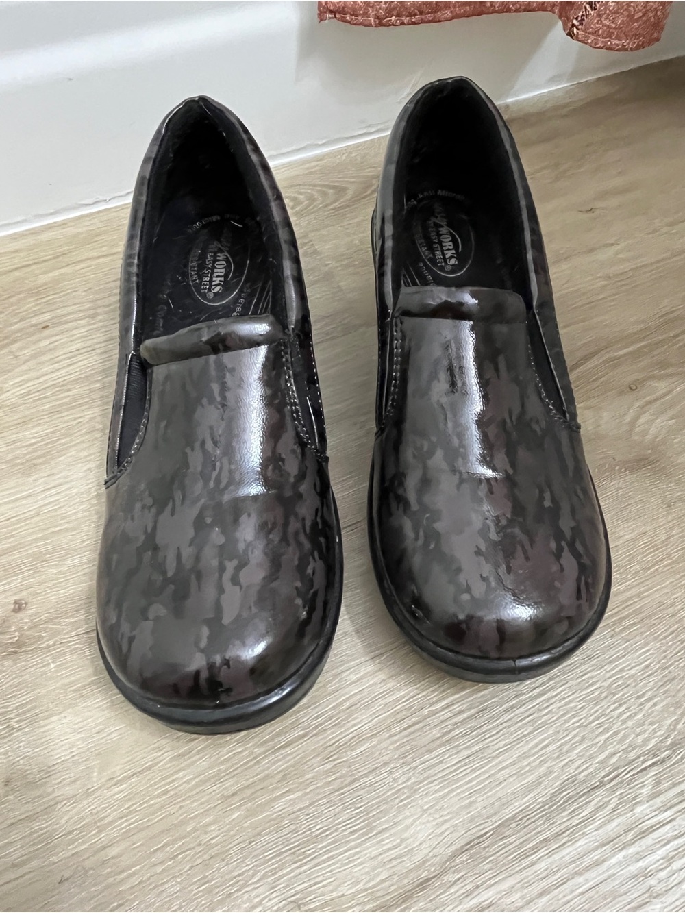Dansko Women's Black Patterned Slip-On Flats